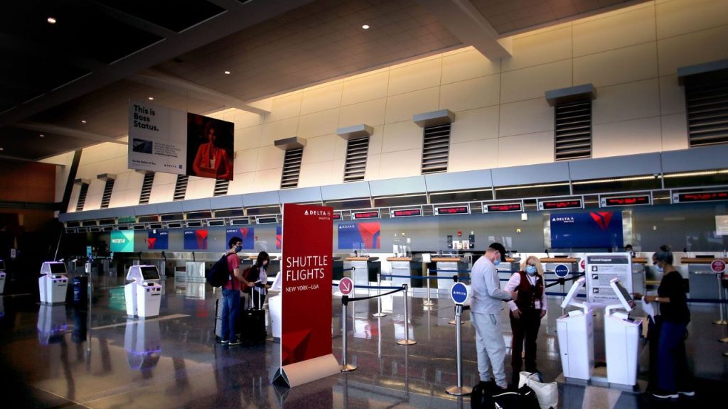 How to check-in at Delta Airlines Logan Terminal